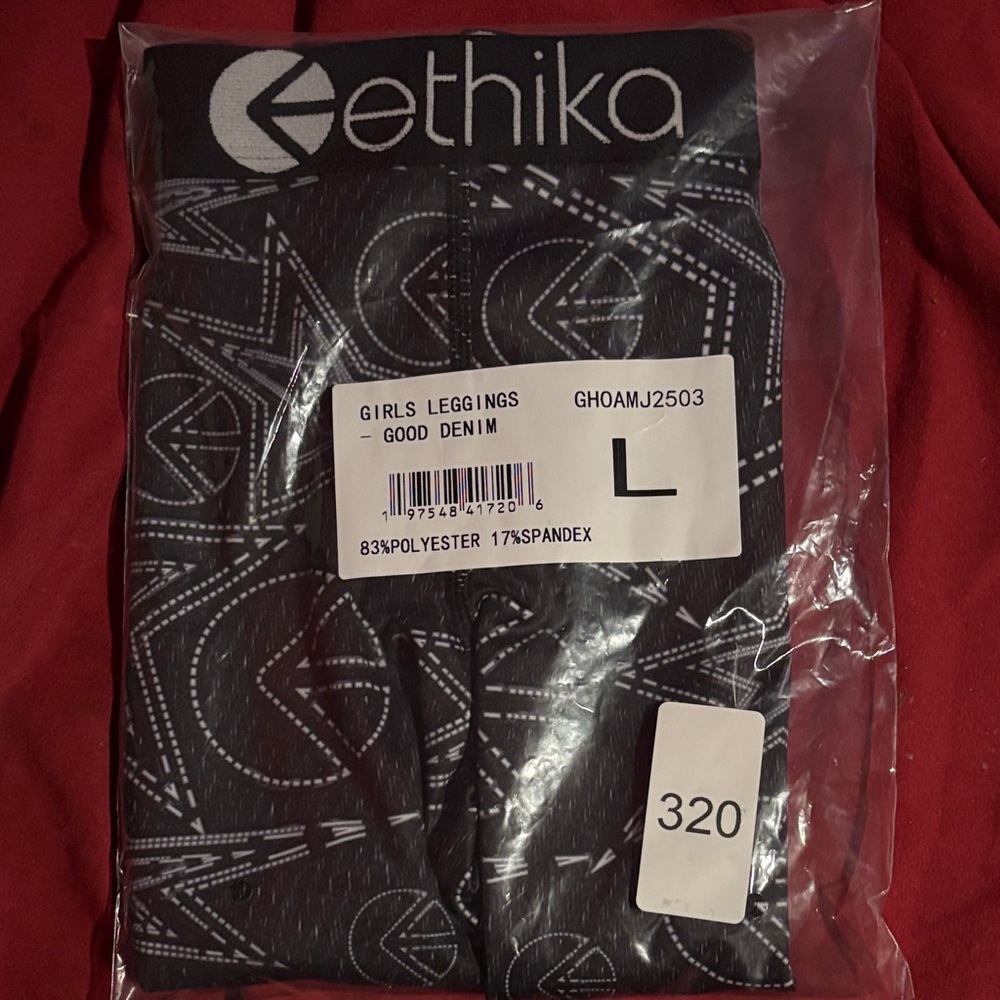 Ethika Girls Leggings with Black and White Design